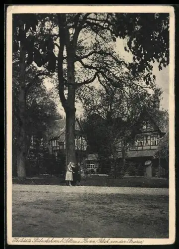 AK Soltau, Stübeckshorn, Heilstätte der Landesversicherungsanstalt Hannover, Leute im Garten