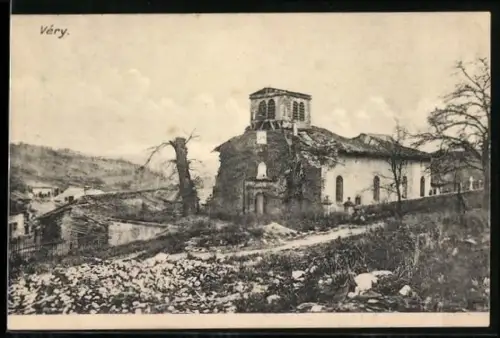 AK Véry, Église en ruines après des dommages de guerre