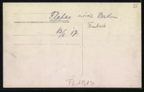 Foto-AK Flabas, Vue du village et des ruines environnantes