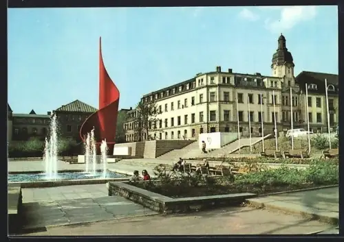 AK Halle /Saale, Fahnenmonument am Hansering, Flamme der Revolution
