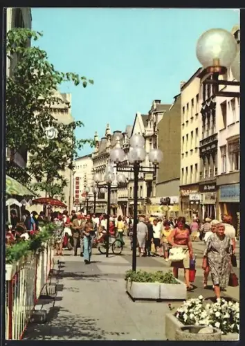 AK Halle /Saale, Mittlere Klement-Gottwald-Strasse