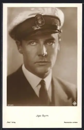 AK Schauspieler Igo Sym mit einem Hut und ernster Mimik