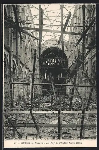 AK Reims, La Nef de l`Église Saint-Remi en ruines