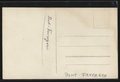 AK Pont-Faverger, Bâtiments détruits et débris après un bombardement