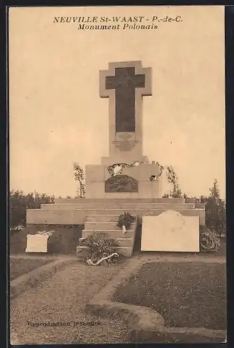 AK Neuville St-Waast /P.-de-C., Monument Polonais