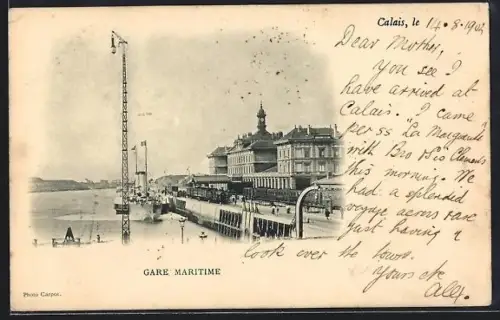 AK Calais, Gare Maritime avec vue sur le port et bâtiments historiques