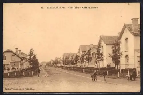 AK Hénin-Liétard, Cité Darcy, Allée principale
