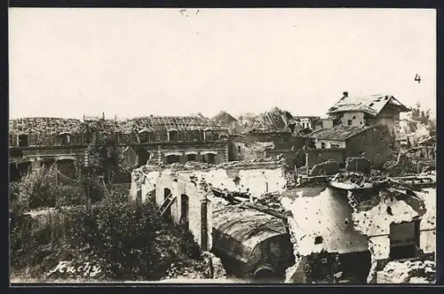 Foto-AK Auchy-les-Mines /La Bassée, Das zerschossene Dorf 1917