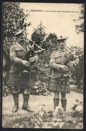 AK Heuchin, Les joueurs de cornemuse écossais