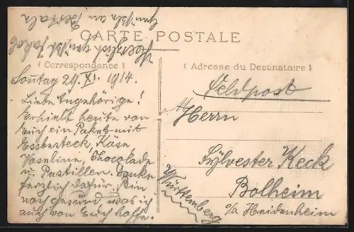 AK Bapaume, Rue de Péronne animée avec habitants et commerces