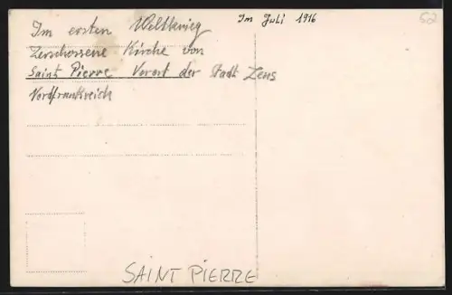 AK Saint-Pierre, Église endommagée après le bombardement