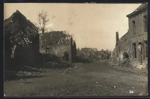 AK Angres, Village dévasté en 1916 près de Lens