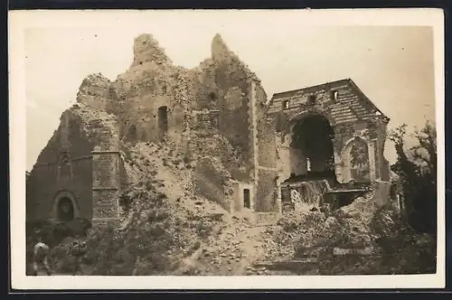 AK Villers-au-Flos, Église détruite après bombardement
