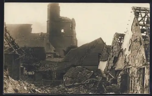 AK Grévillers, Le village détruit après le bombardement en 1916