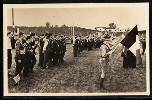 Foto-AK Motorrad-Rennen, Blick zur Startlinie