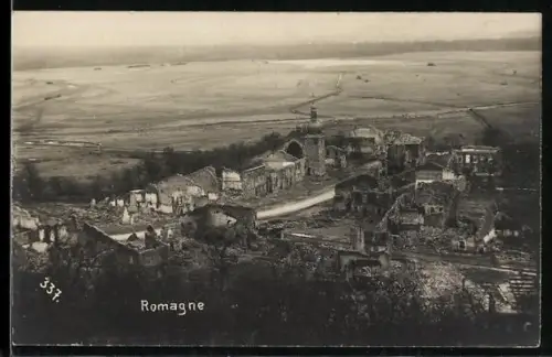 AK Romagne-sous-les-Côtes, Vue des ruines du village après les destructions de la guerre