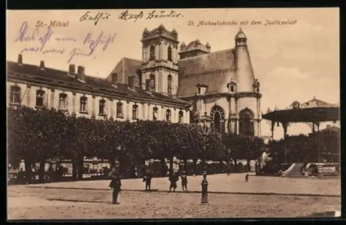 AK St.-Mihiel, St. Michaeliskirche mit dem Justizpalast