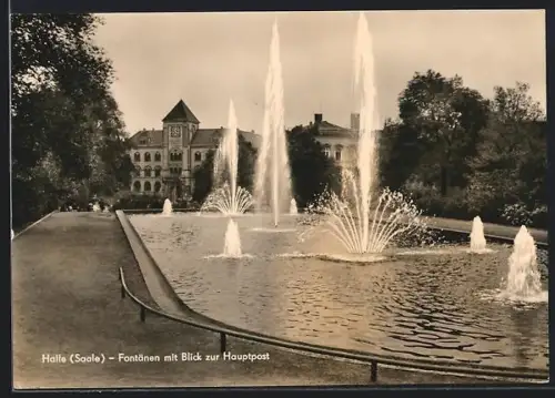 AK Halle /Saale, Fontänen mit Blick zur Hauptpost