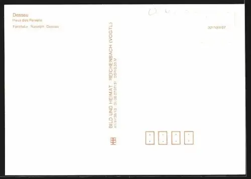 AK Dessau, Haus des Reisens, Plattenbau