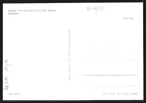 AK Bad Frankenhausen /Kyffh., Kurstrasse mit Passanten
