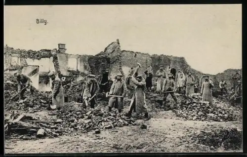 AK Billy, Soldats travaillant parmi les ruines d`un village détruit