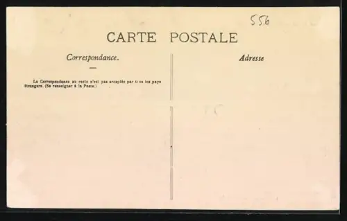 AK Montmédy-Bas, Hôpital Militaire et enfants devant le bâtiment