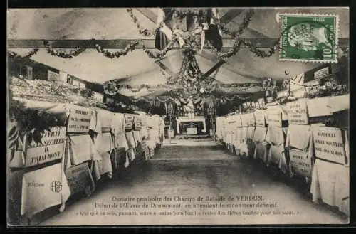 AK Verdun, Ossuaire provisoire des Champs de Bataille avec décorations intérieures