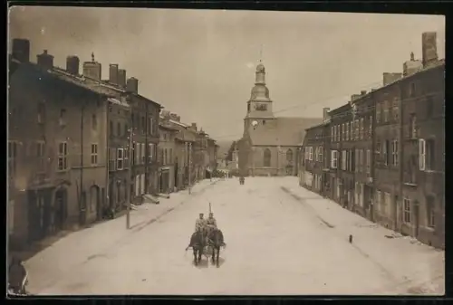 AK Marville, Rue enneigée avec église et calèche