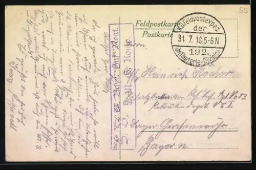 AK Nantillois, Vue sur la place du village avec arbres et bâtiments adjacents