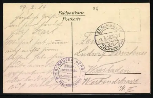 AK Brieulles-sur-Bar, Scène de rue animée avec habitants sur la place centrale