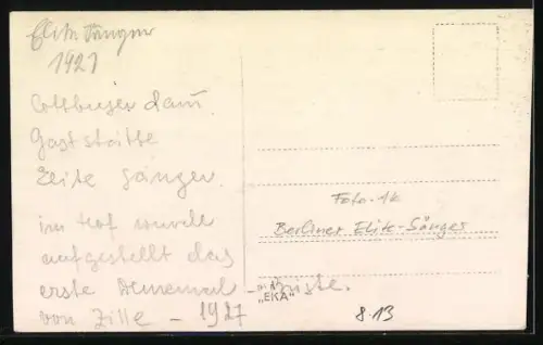 Foto-AK Berlin, Gruppenfoto mit Berliner Elite-Sängern und Pianisten