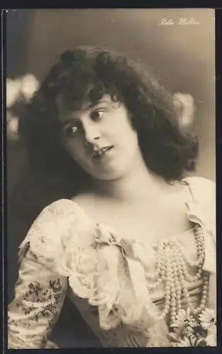 AK Opernsängerin Portrait Reta Walter