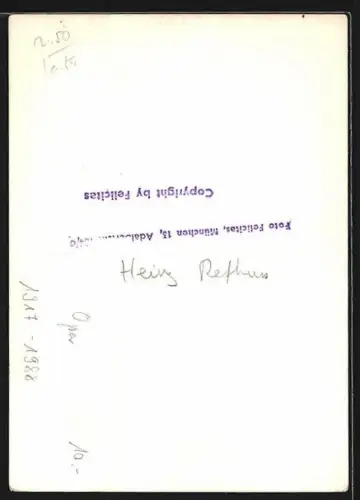 AK Heinz Rehfuss lächelt, Portrait