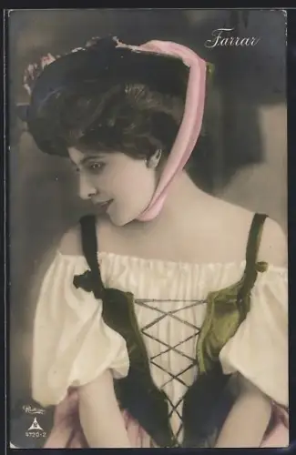 AK Geraldine Farrar im Dirndl, Portrait
