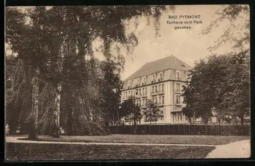 AK Bad Pyrmont, Kurhaus vom Park gesehen
