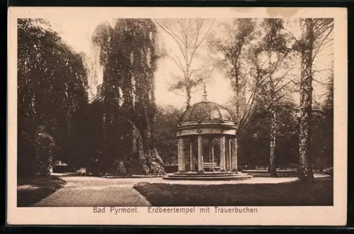 AK Bad Pyrmont, Erdbeertempel mit Trauerbuchen