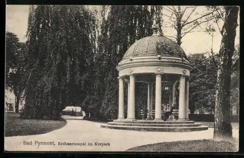 AK Bad Pyrmont, Erdbeertempel im Kurpark