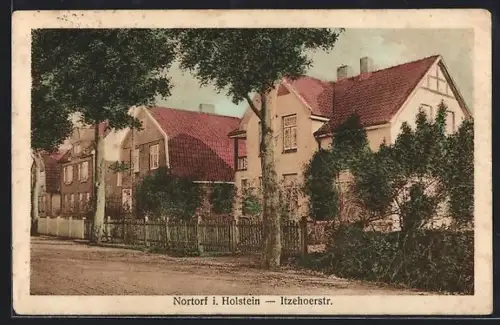 AK Nortorf i. Holstein, Strassenpartie der Itzehoerstrasse