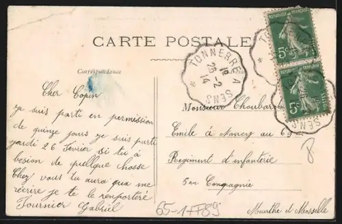 AK Saint-Florentin, La Gare, vue extérieure, Bahnhof