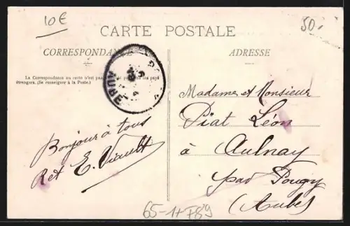 AK Saint-Florentin, La Gare, vue extérieure, Bahnhof