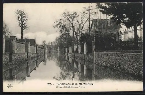AK Bry-s-Marne, Inondations de la Marne 1910, Rue des Prairies, Hochwasser