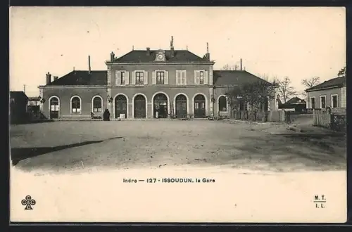 AK Issoudun, La Gare, Bahnhof