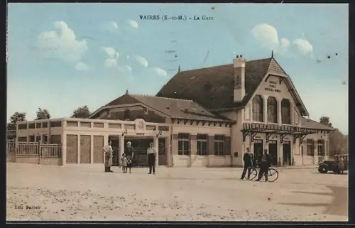 AK Vaires /S.-et-M., La Gare, Bahnhof