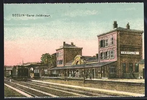 AK Seclin, La Gare, Intérieur