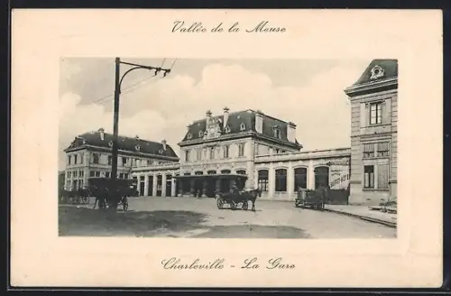 Passepartout-AK Charleville, La Gare, Bahnhofspartie