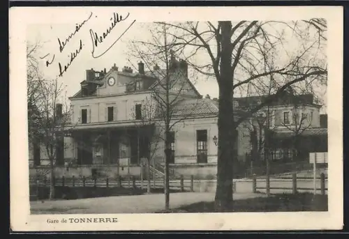 AK Tonnerre, La Gare, Bahnhof