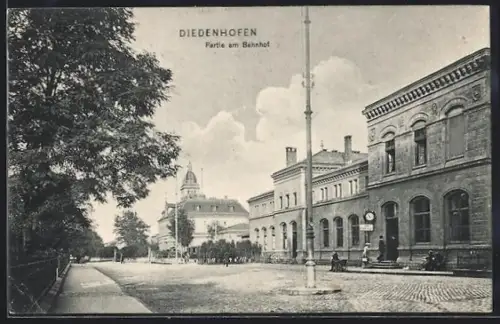 AK Diedenhofen, Partie am Bahnhof