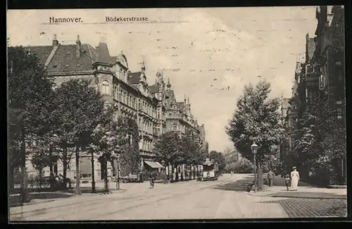 AK Hannover, Bödekerstrasse mit Strassenbahn
