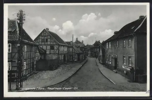 AK Harzgerode / Harz, Hauptmann-Loeper-Strasse am Gasthaus