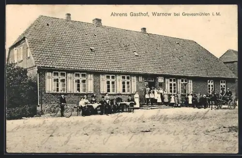 AK Warnow bei Grevesmühlen, Ahrens Gasthof mit Pferdekutsche
